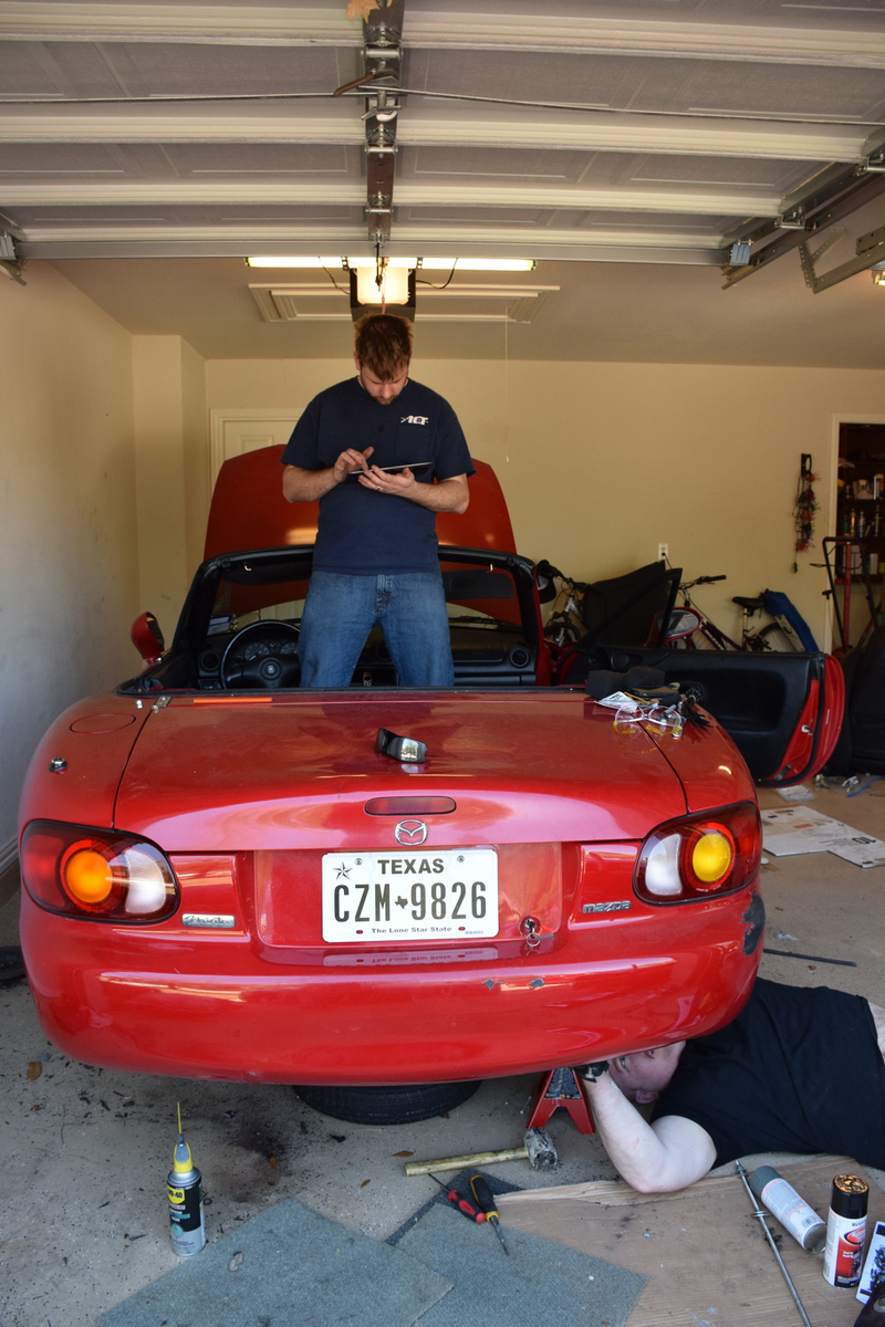 Illustration for article titled A rather large update on the Miata build's Progress.